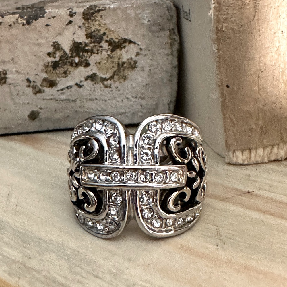 Chunky statement elegant costume ring with rhinestones